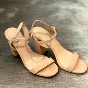 Gianni Bini Arleena Suede Heels/ Sandals